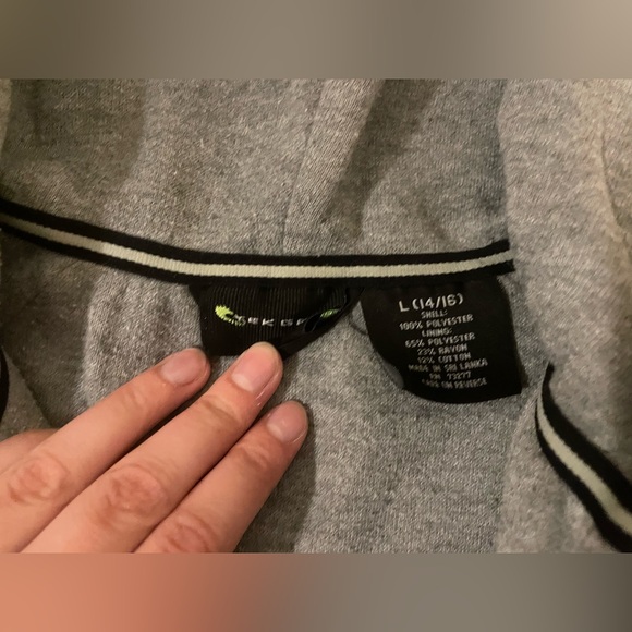 TekGear Red & Black Zip-Up Hoodie WindBreaker Boys Size Large - Picture 4 of 4